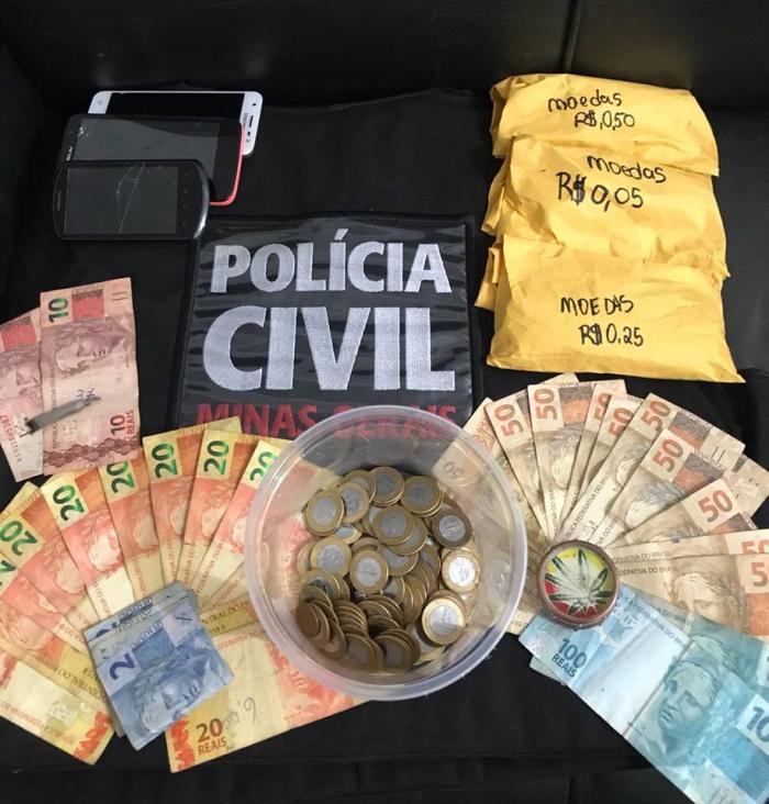 Polícia Civil prende suspeito de tráfico e apreende drogas em Planura. - Foto: Pontal Online de Frutal/MG