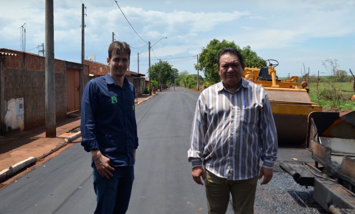 Prefeitura realiza obras de recape em ruas de Colômbia e no povoado de Laranjeiras - Foto: Portal NC