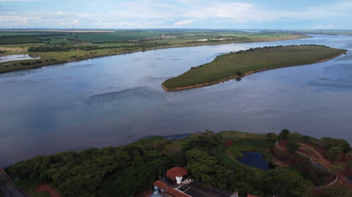 Rio Grande permanece com baixo volume de água, mesmo com chuvas - Foto: Izaias Lima/PortalNC 