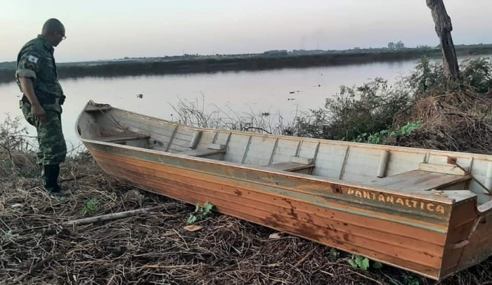 Polícia localiza canoa furtada no Rio Grande - Foto: 