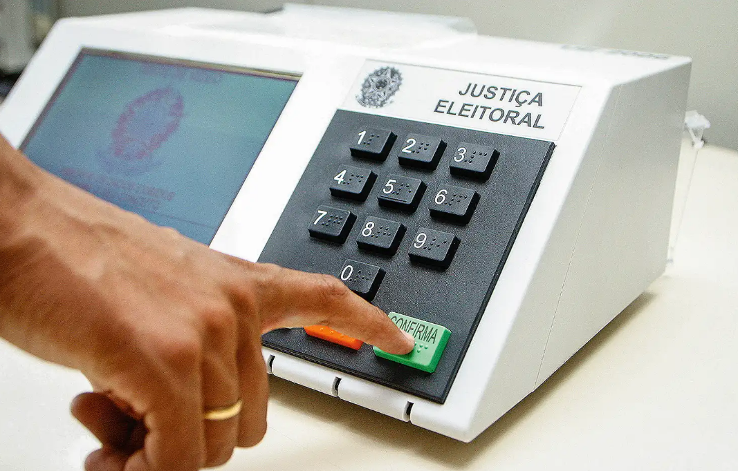 : Mais de 5 mil eleitores deverão ir às urnas no domingo em Colômbia