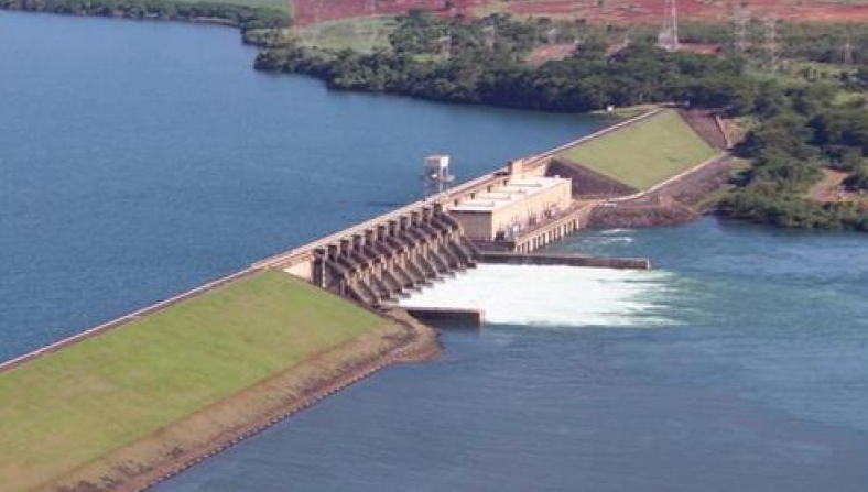: Defesa Civil alerta para aumento da vazão nas comportas da represa de Volta Grande.