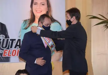 Tuta toma posse como novo prefeito de Colômbia - Foto: Everson Silva 